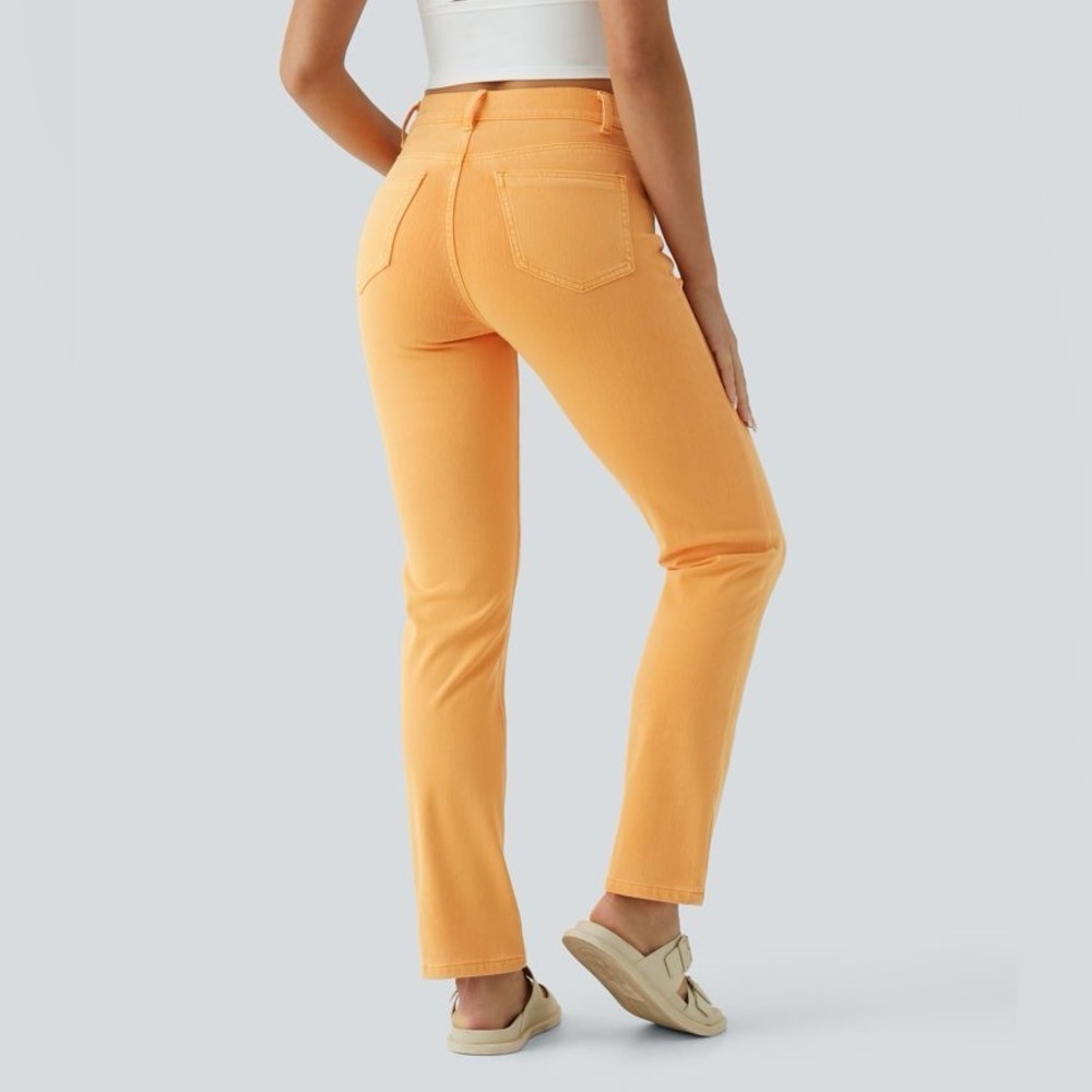 Halara NWOTFlex™ High-Waisted Straight Leg Jeans w/ Pockets – Colorful (Size M)
